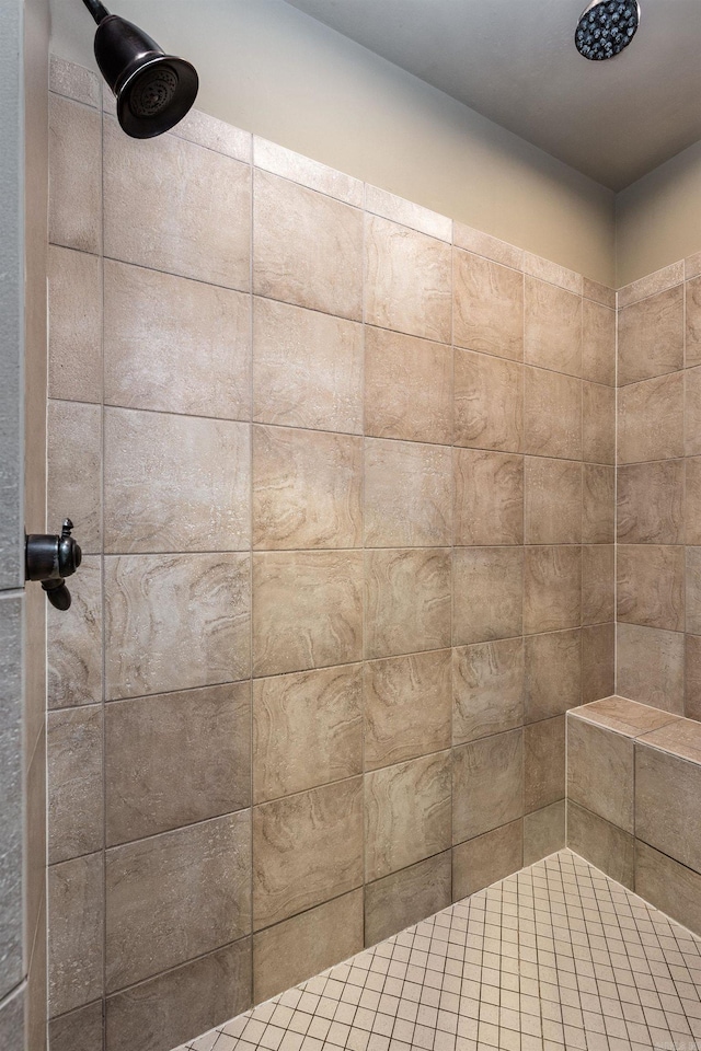12 Cobblestone Way, Little Rock, AR 72223 - full bathroom featuring a tile shower