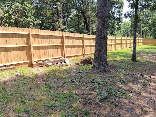 1402 Holmes Rd, Searcy, AR 72143 - view of fenced backyard