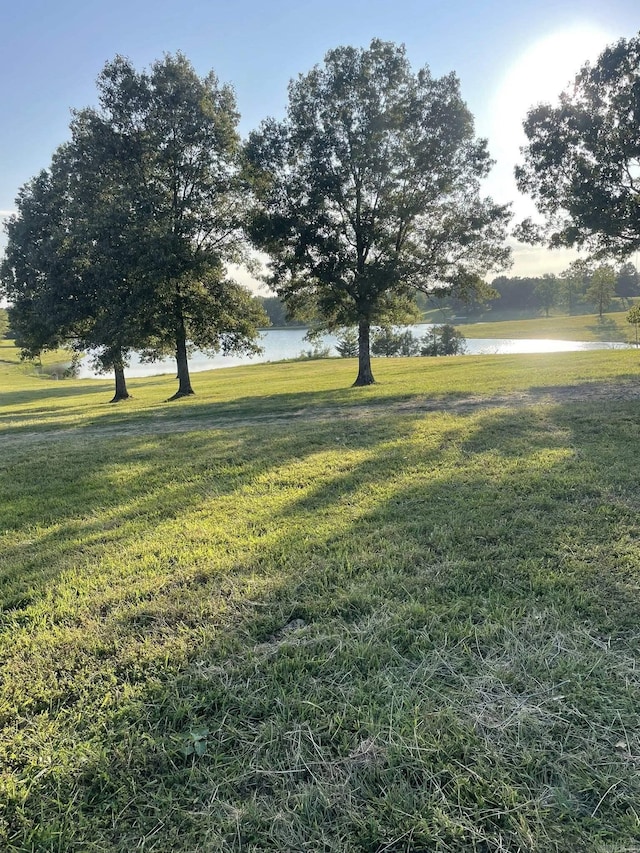 975 Sundance Rd, Piggott, AR 72454