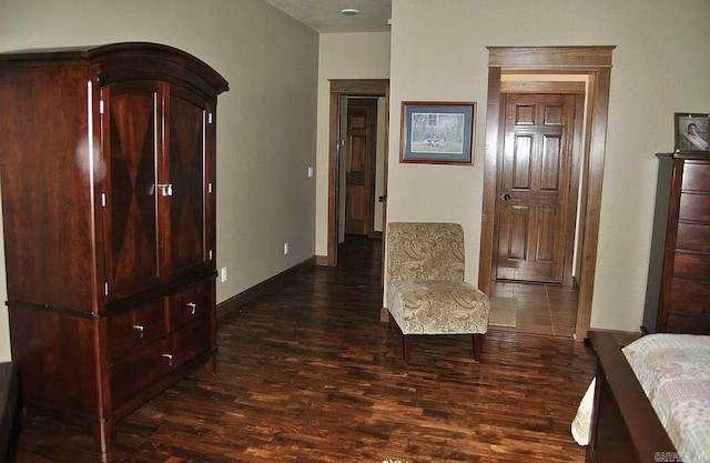 847 Woodland Hills Dr, Mountain View, AR 72560 - hall with dark wood-type flooring and arched walkways
