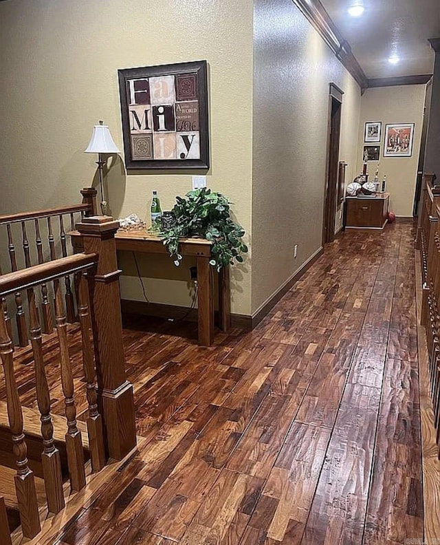 847 Woodland Hills Dr, Mountain View, AR 72560 - hallway with hardwood / wood-style flooring, a textured wall, and crown molding
