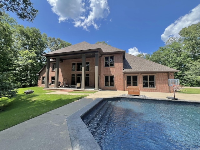 847 Woodland Hills Dr, Mountain View, AR 72560 - outdoor pool with a patio area and a yard