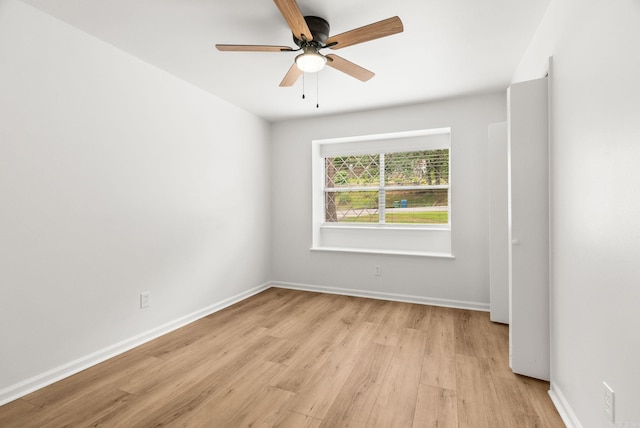 8719 Evergreen Dr, Little Rock, AR 72227 - empty room with light wood-style flooring and ceiling fan
