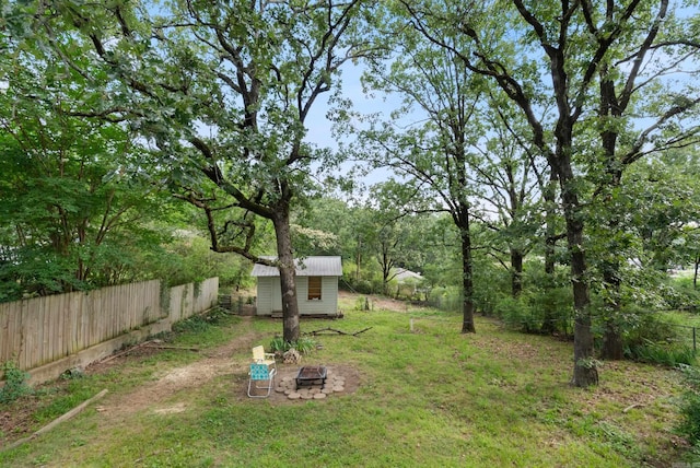 2515 N Dr, North Little Rock, AR 72118 - view of yard with a storage shed