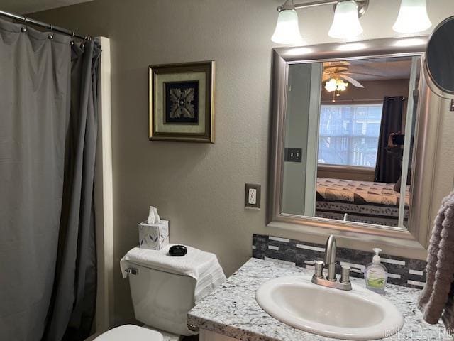 600 Higdon Ferry Rd Unit 301, Hot Springs, AR 71913 - ensuite bathroom with vanity, a ceiling fan, and curtained shower