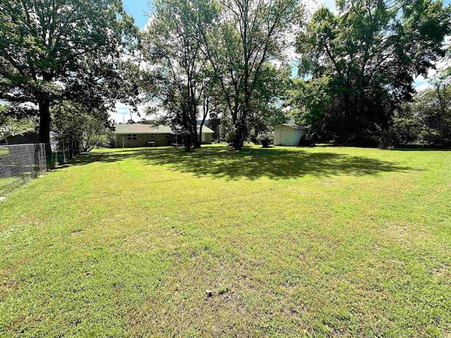 504 Case St, Heber Springs, AR 72543 - view of yard