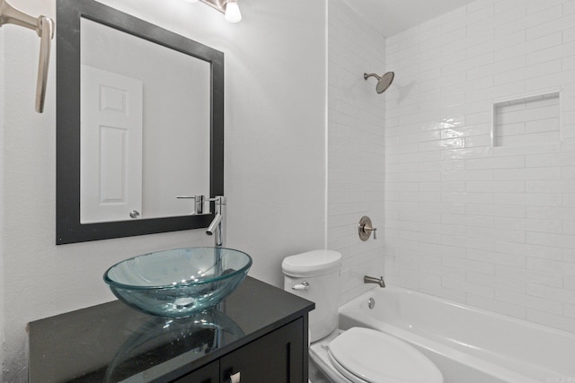 12611 Timber Bend Dr, Little Rock, AR 72211 - full bathroom featuring vanity and shower / bath combination