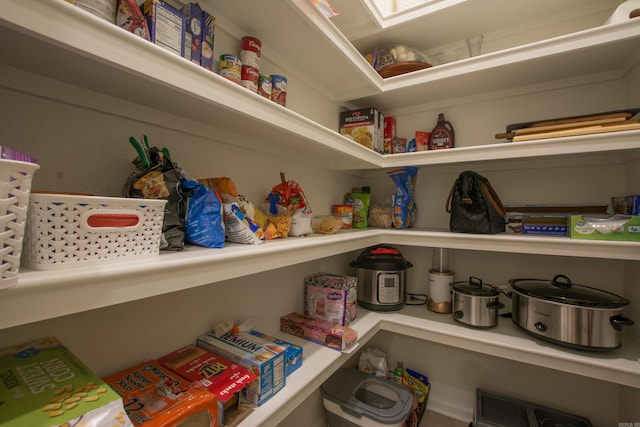 18508 Parkway Pines Dr, Bauxite, AR 72011 - view of storage area
