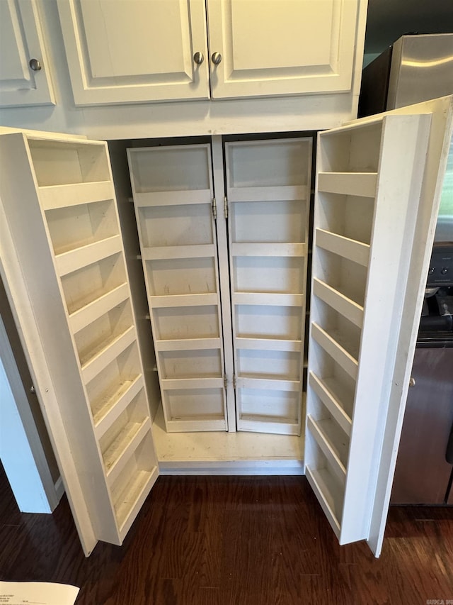 2025 Fairway St, Stuttgart, AR 72160 - view of closet