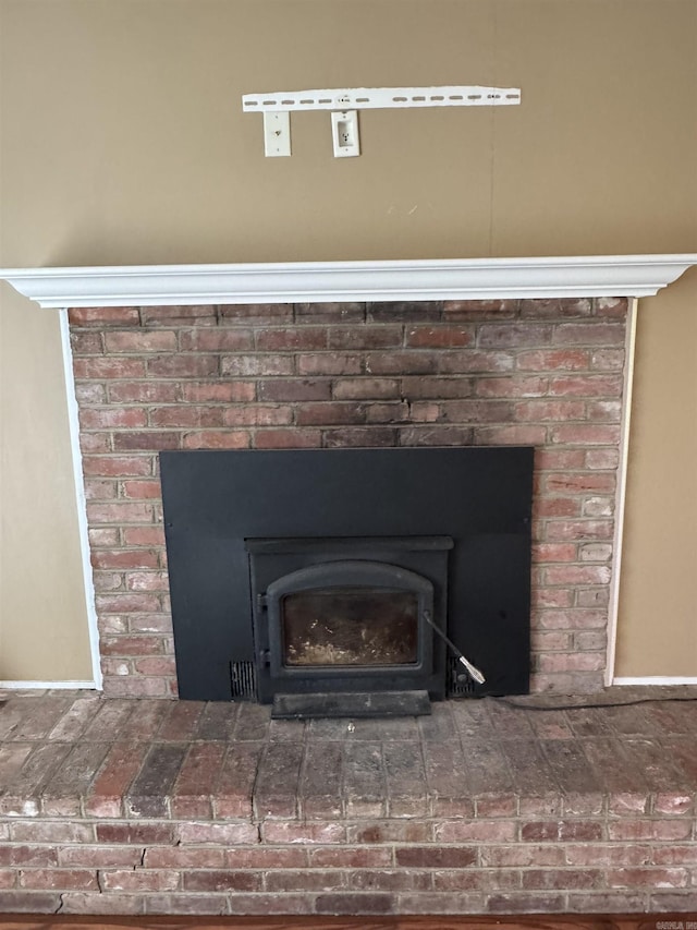 2025 Fairway St, Stuttgart, AR 72160 - detailed view of a fireplace