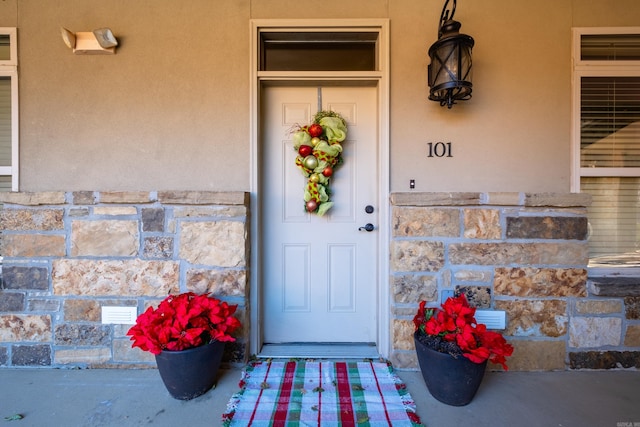 100 Vallon Ln, Little Rock, AR 72223 - entrance to property with stucco siding and a porch