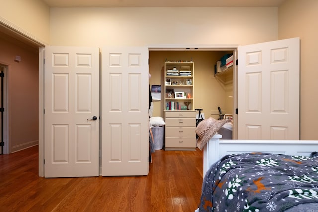 100 Vallon Ln, Little Rock, AR 72223 - bedroom featuring wood finished floors