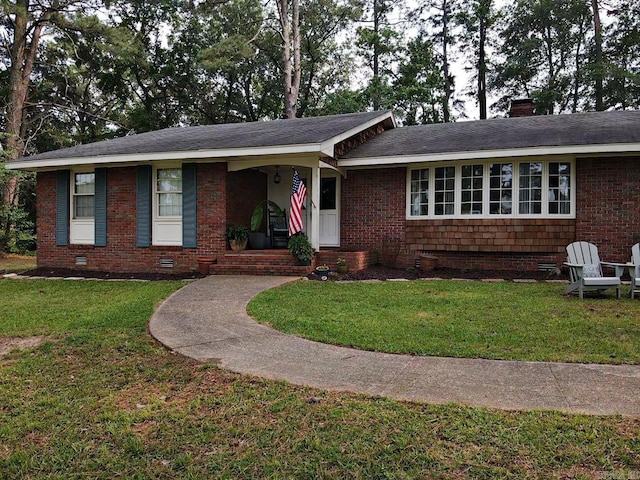 102 Mockingbird Ln, Arkadelphia, AR 71923 - ranch-style house featuring crawl space, a front lawn, and a chimney