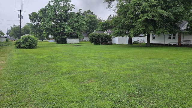 121 W 5th St, Rector, AR 72461 - view of grassy yard