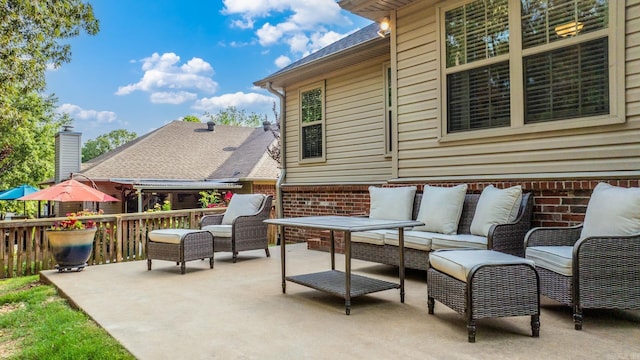 181 Diamond Pointe Dr, Maumelle, AR 72113 - view of patio featuring an outdoor hangout area