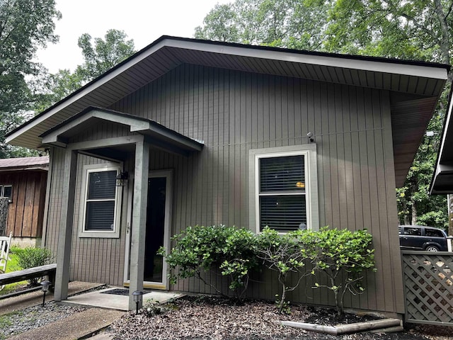 39 Dike View Dr, Heber Springs, AR 72543 - view of exterior entry