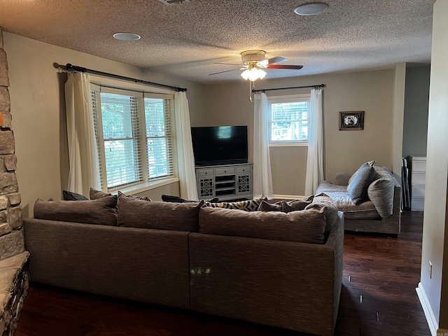 39 Dike View Dr, Heber Springs, AR 72543 - living room featuring dark wood-type flooring, ceiling fan, and a textured ceiling