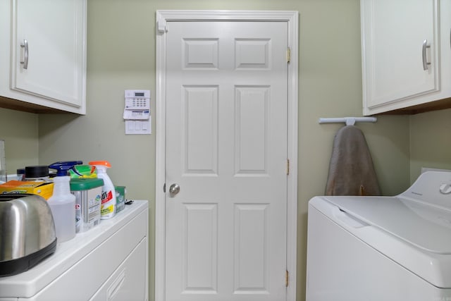 101 Rolling Oaks Dr, Maumelle, AR 72113 - washroom with separate washer and dryer and cabinet space