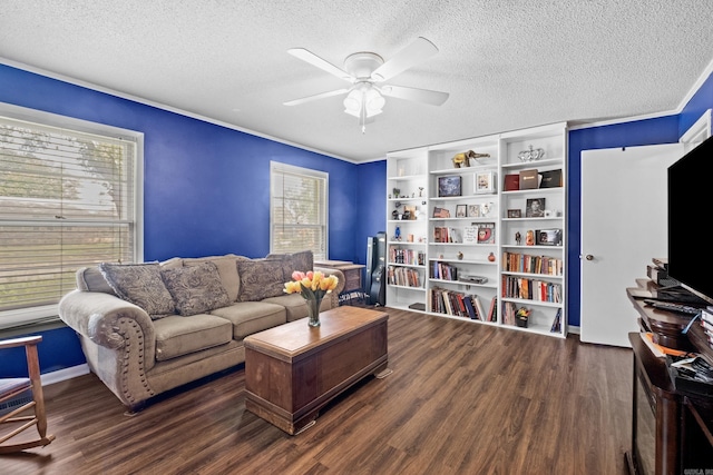 1903 W Arch Ave, Searcy, AR 72143 - living room featuring wood finished floors, a ceiling fan, and a textured ceiling