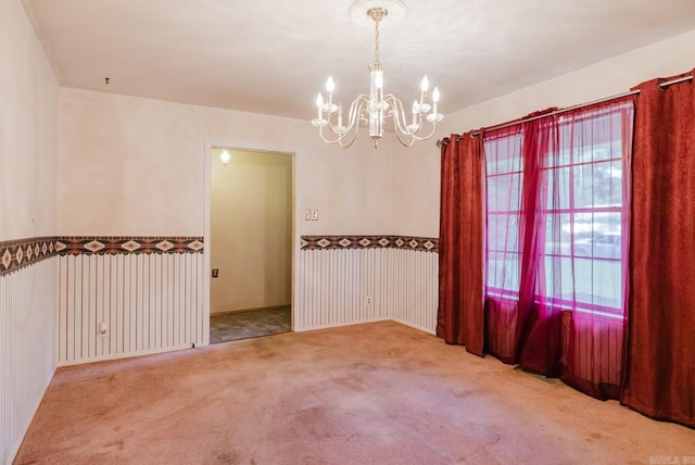 337 Lance Cir, Hot Springs, AR 71901 - unfurnished room featuring a chandelier, carpet floors, and wainscoting