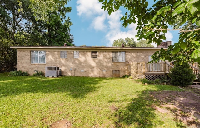 337 Lance Cir, Hot Springs, AR 71901 - back of house with brick siding, a lawn, and crawl space