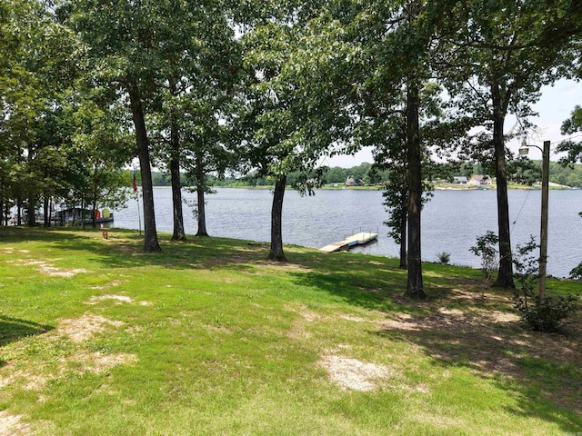 716 S Shore Dr, Horseshoe Bend, AR 72512 - water view