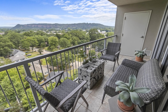 3700 Cantrell Rd Unit 1002, Little Rock, AR 72202 - balcony with a mountain view