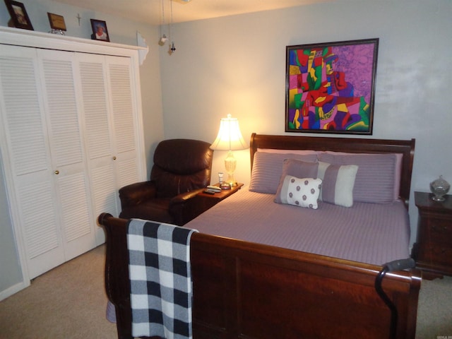 2 Wellington Ct, Little Rock, AR 72227 - carpeted bedroom with a closet