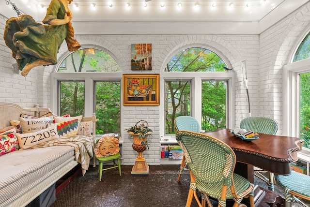 445 Midland St, Little Rock, AR 72205 - view of sunroom