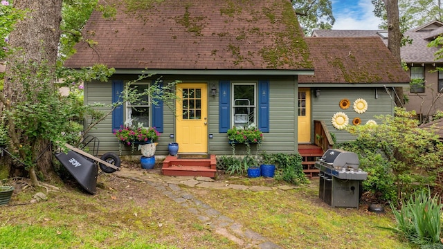 445 Midland St, Little Rock, AR 72205 - view of front of house with a shingled roof