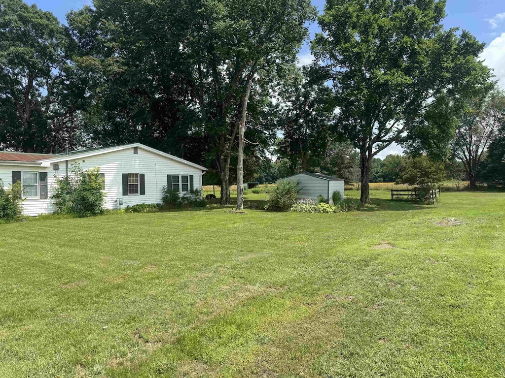 view of grassy yard