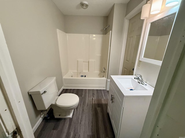 131 N Pine St, Salem, AR 72576 - full bath with wood finished floors, vanity, and shower / bathtub combination