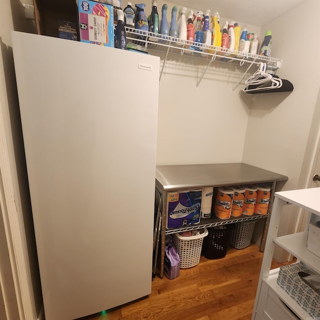 1407 W Front St, Heber Springs, AR 72543 - walk in closet featuring wood finished floors
