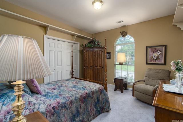 1315 Gleneagles Ct, Little Rock, AR 72211 - bedroom featuring light colored carpet and a closet