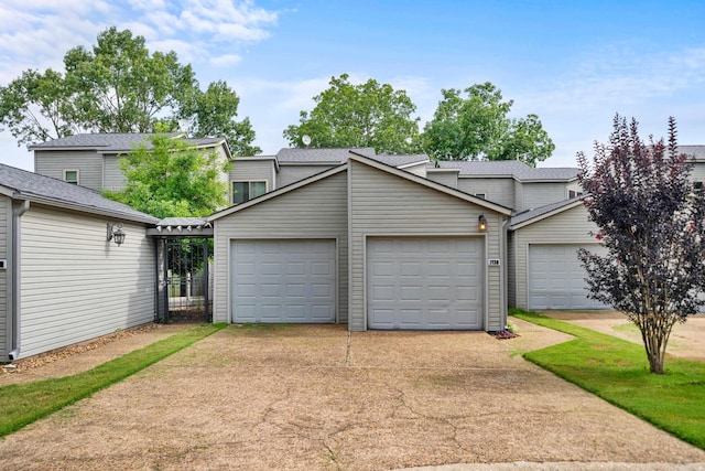 173-B Pebble Beach Pl, Hot Springs, AR 71913 - view of garage