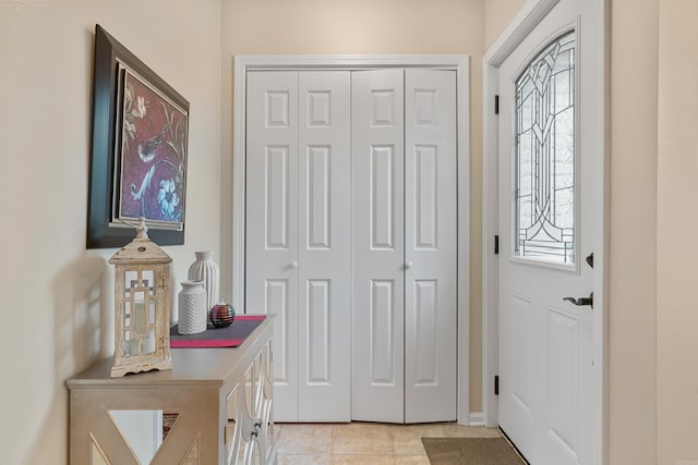 173-B Pebble Beach Pl, Hot Springs, AR 71913 - entryway with light tile patterned flooring and healthy amount of natural light