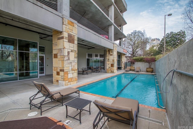 300 E Third St # 509, Little Rock, AR 72201 - view of swimming pool with a patio and a fenced backyard