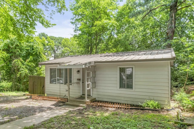 117 N Summit St, Little Rock, AR 72205 - view of front of home with a metal roof and a standing seam roof