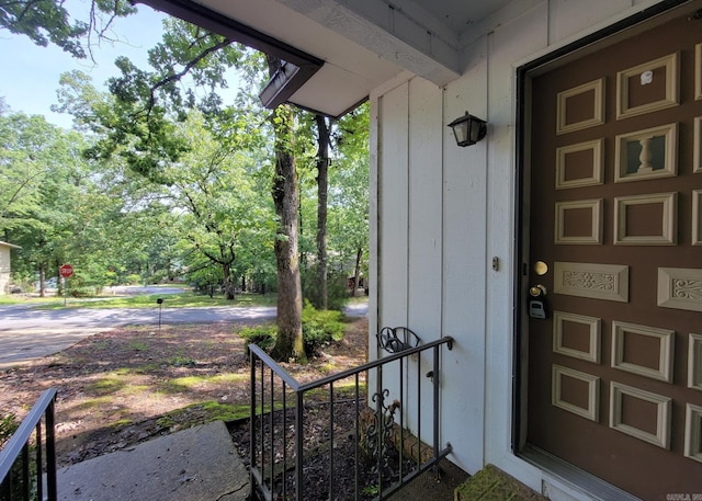 1 Sierra Ln, Hot Springs Village, AR 71909 - entrance to property with view of scattered trees