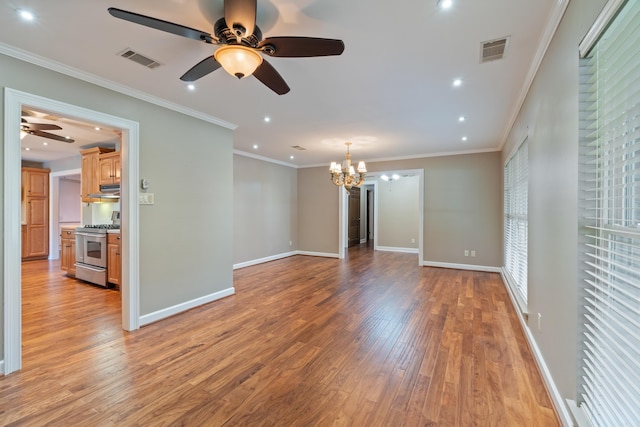 300 Beaconsfield Rd, Sherwood, AR 72120 - unfurnished room featuring a chandelier, ceiling fan, light wood-style floors, ornamental molding, and recessed lighting
