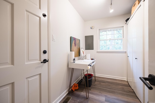20 Robinwood Rd, Little Rock, AR 72227 - foyer entrance featuring electric panel, wood finished floors, and rail lighting