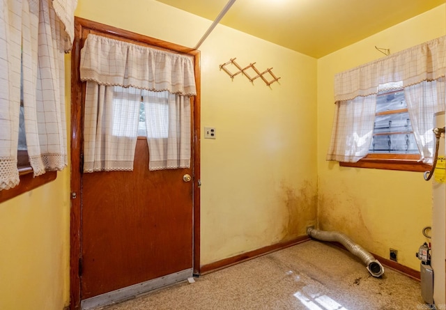5302 A St, Little Rock, AR 72205 - doorway with baseboards