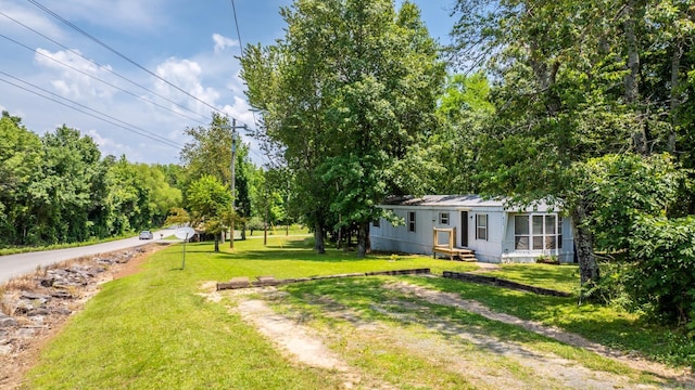 424 Center Rdg, Drasco, AR 72543 - view of green lawn