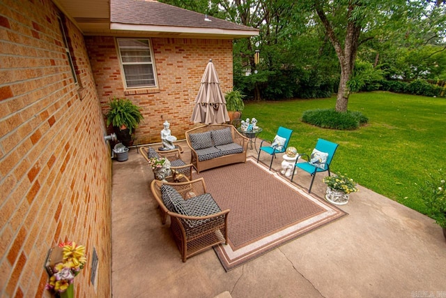 7111 W Markham St, Little Rock, AR 72205 - view of patio featuring an outdoor hangout area