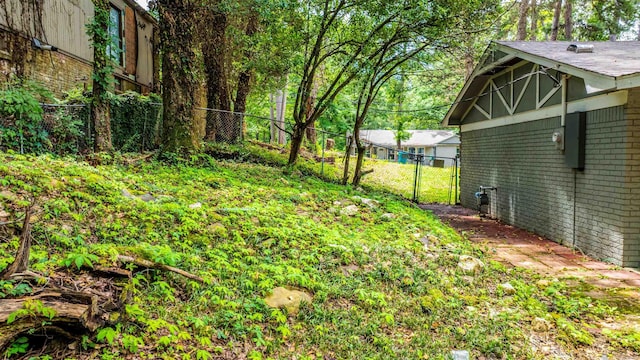 4901 Westwood Ave, Little Rock, AR 72204 - view of yard featuring a gate