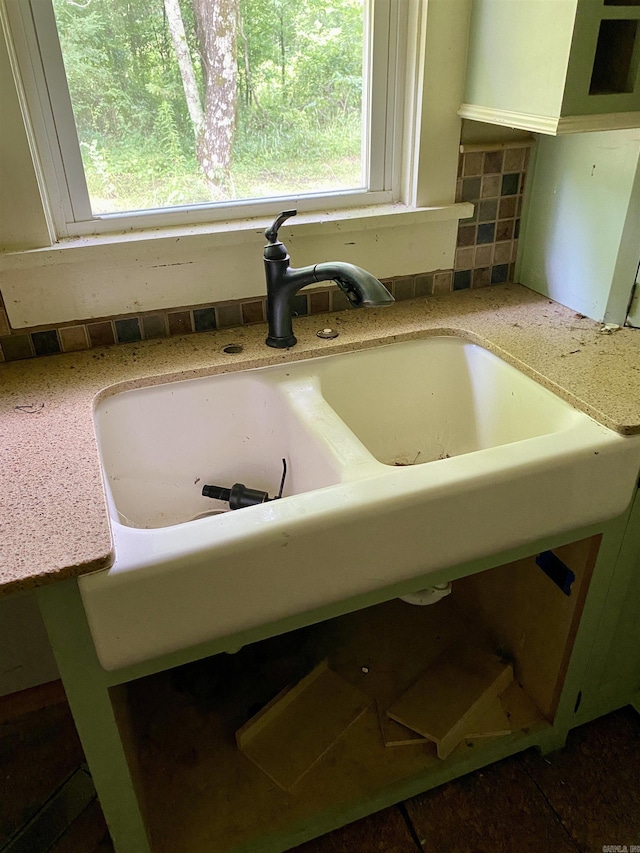 2767 E Main St, Lamar, AR 72846 - kitchen view of a sink