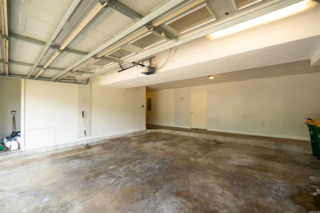 22 Jacob Pl, Little Rock, AR 72211 - garage with a garage door opener