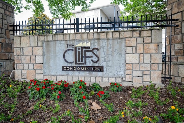 800 N St Unit 48, Little Rock, AR 72201 - view of community / neighborhood sign