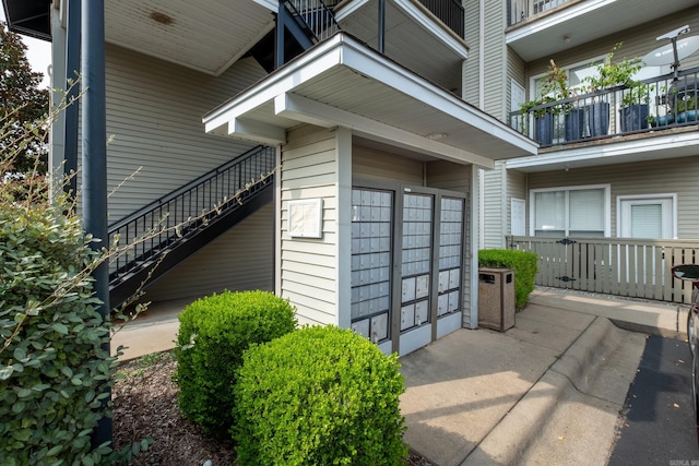 800 N St Unit 48, Little Rock, AR 72201 - entrance to property with a balcony