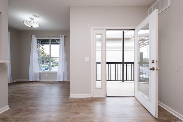 800 N St Unit 48, Little Rock, AR 72201 - entryway with wood finished floors and baseboards